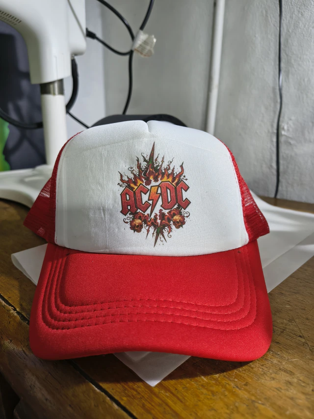 Gorra personalizada con diseño estampado
